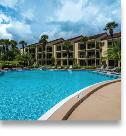 Vistas pool hot tub